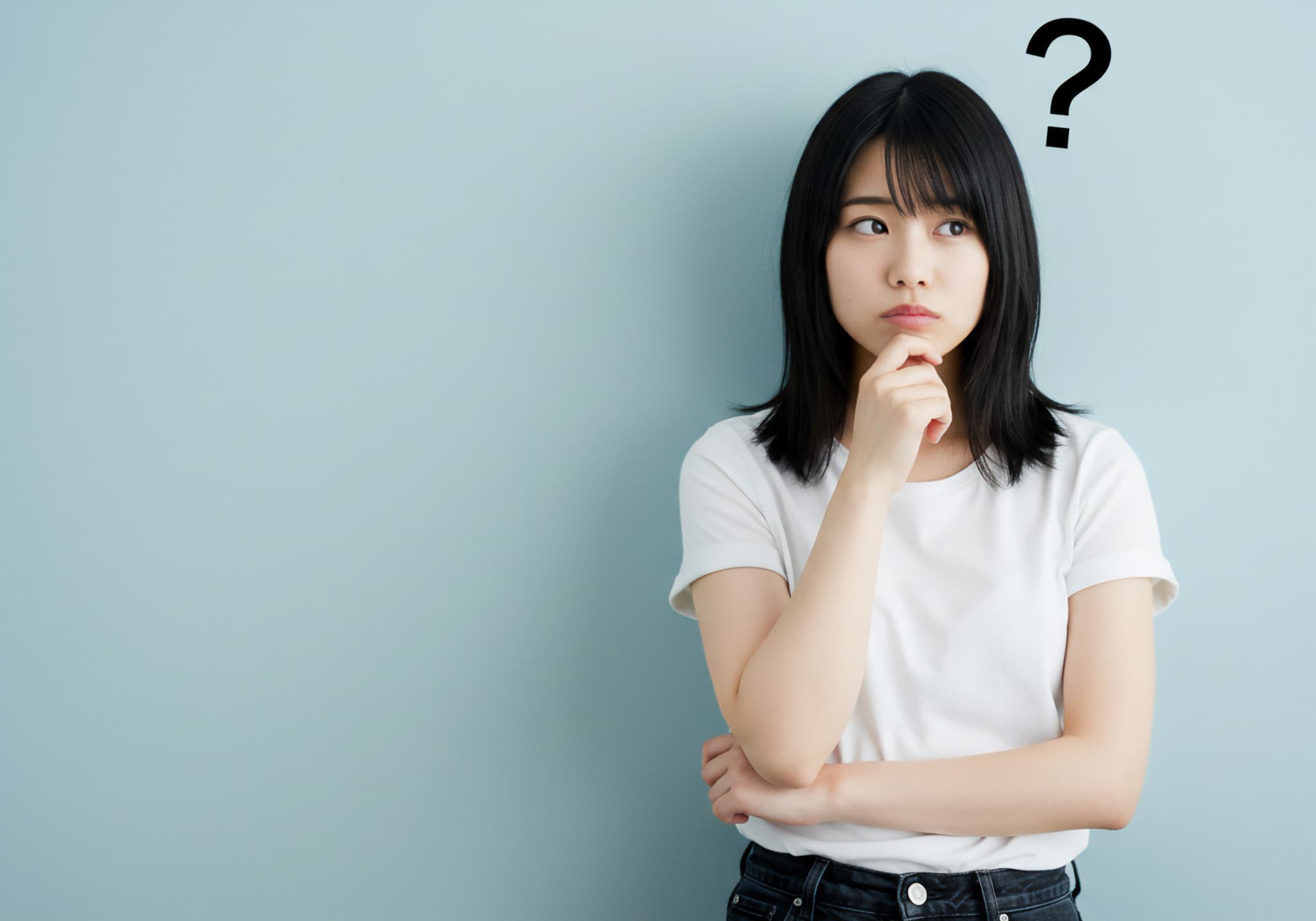 すきっ歯はマウスピース矯正で治せるか考疑問に思う女性